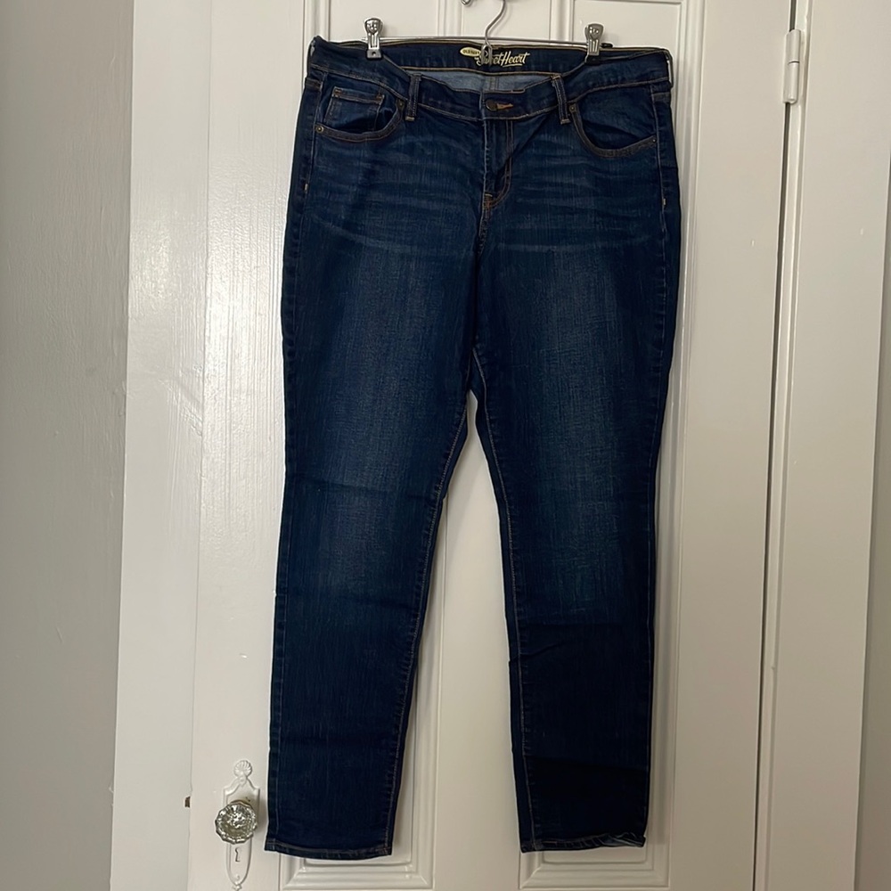 Old Navy “The Sweetheart” dark jeans